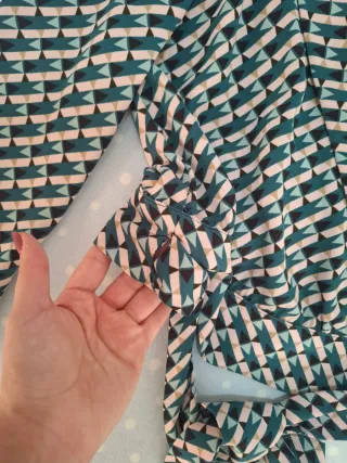 Camisa cruzada estampada Bershka