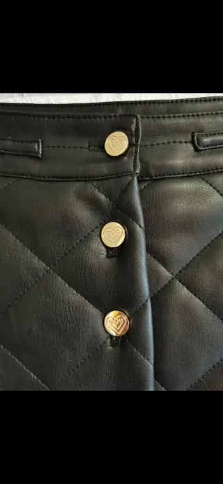 Falda de chica de Tintoretto Talla M Negra Acolcha