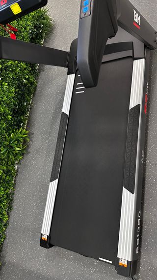 Cinta de correr BH RS1200 - Poco uso