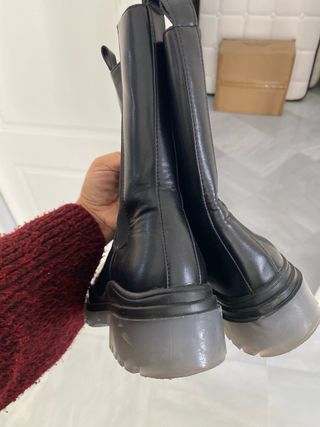 Botines negros talla 40