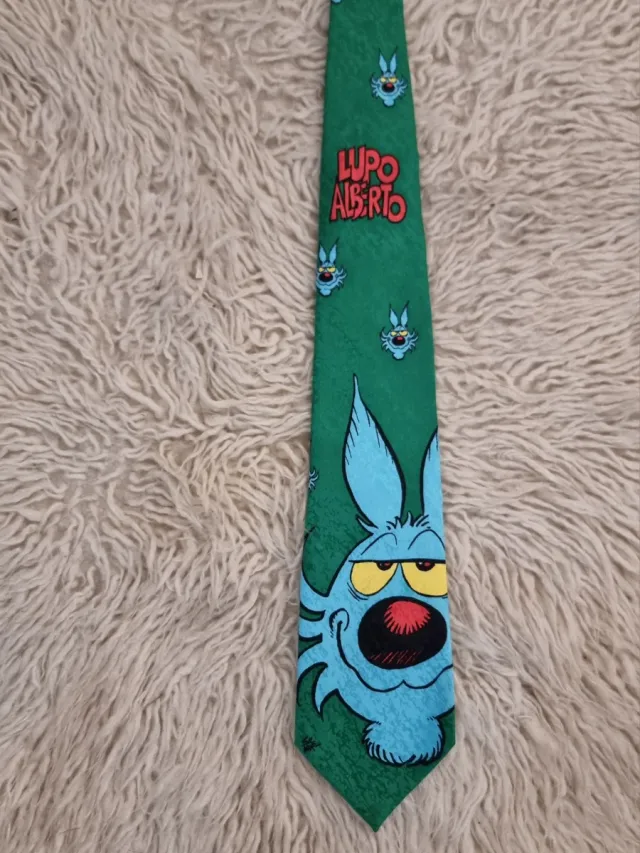 Cravatta vintage Lupo Alberto 100%Seta