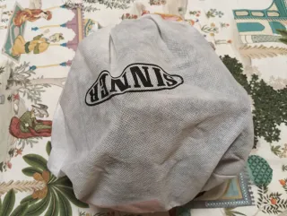 Casco esquí infantil negro para niño o niña..Nuevo