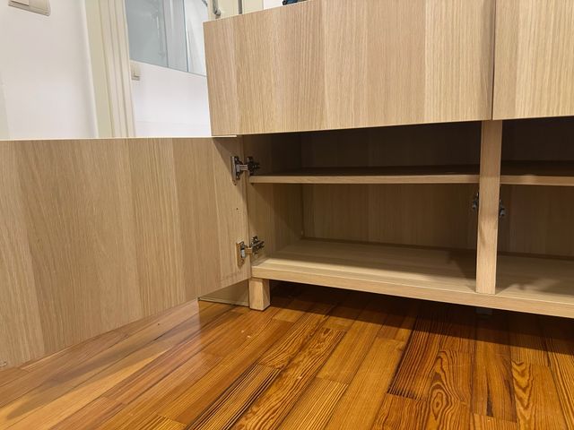 Aparador IKEA BESTÅ 120x42x74 cm