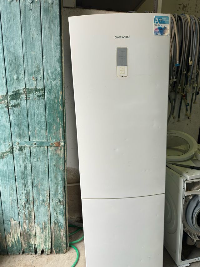 Frigorífico combinado Daewoo