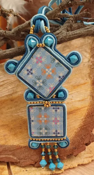 Collana Seta Soutache e Carta Origami