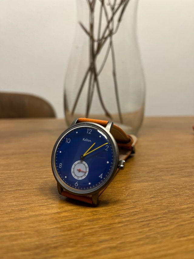 Original reloj Kelton Diseño Moderno Azul Nuevo
