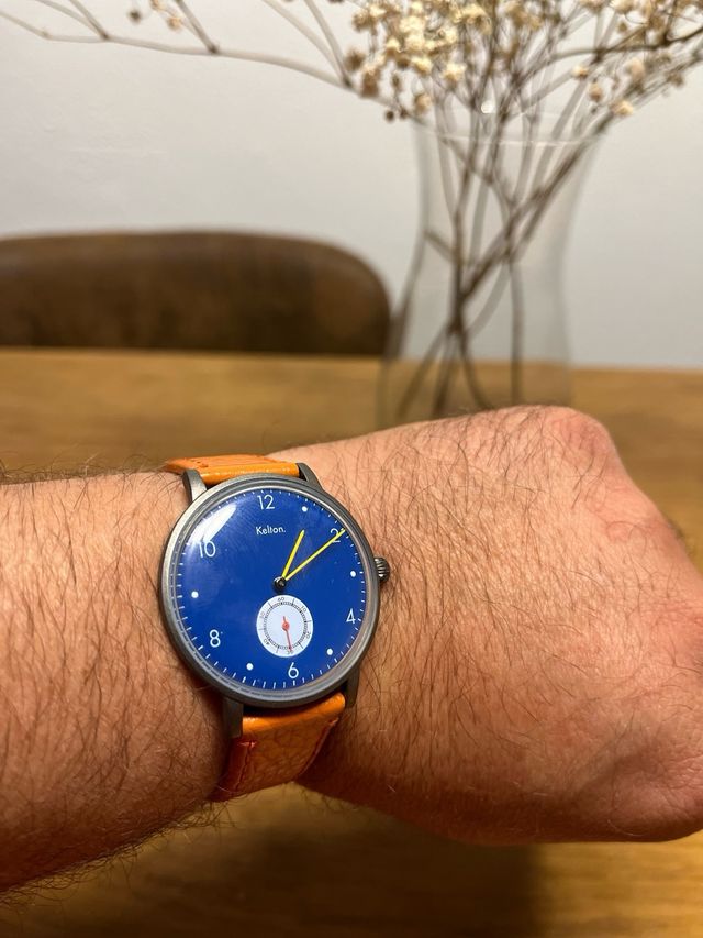 Original reloj Kelton Diseño Moderno Azul Nuevo