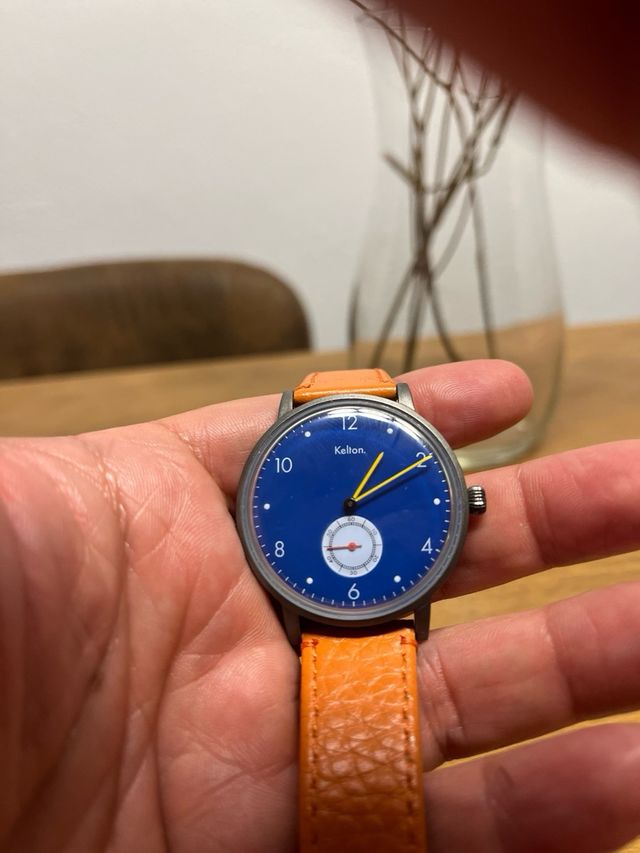 Original reloj Kelton Diseño Moderno Azul Nuevo
