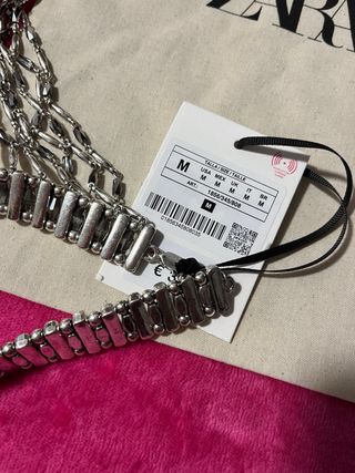 collar hombro abalorios zara