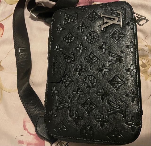 Bandolera Louis Vuitton Negra