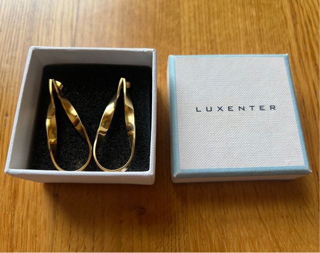 Pendientes dorados Luxenter