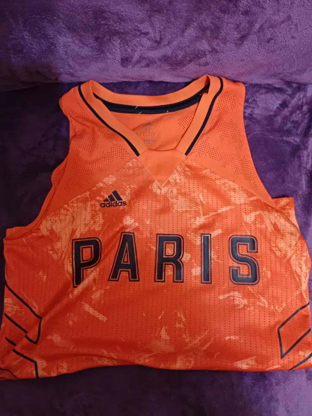 Camiseta Adidas Basketball PARIS Talla M