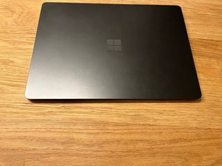 Microsoft Surface Laptop Copilot + PC