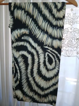 Conjunto Blusa y Pantalón de mujer. Talla Única