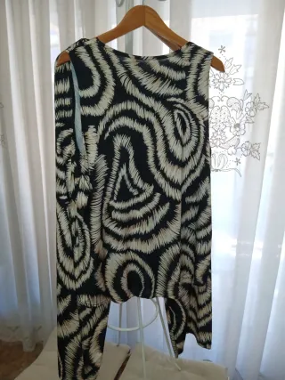 Conjunto Blusa y Pantalón de mujer. Talla Única