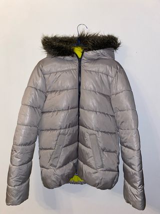 Piumino Sisley grigio con cappuccio