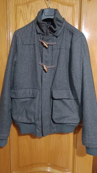 Cazadora gris con forro interior