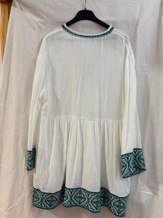 Vestido blanco Zara bordado