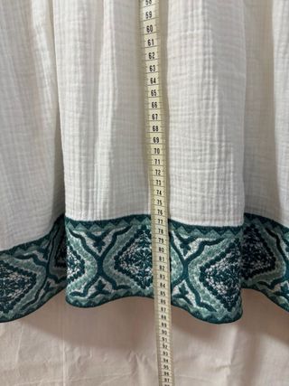 Vestido blanco Zara bordado