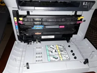 Stampante Laser a colori A4 - Canon CLX-3170FN