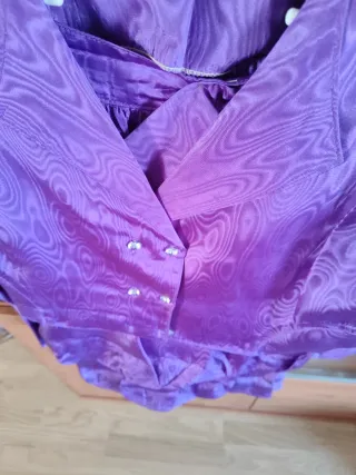 Conjunto falda y chaqueta Moaré morado