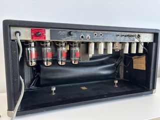 Fender Dual Showman Reverb Silverface - Restaurado