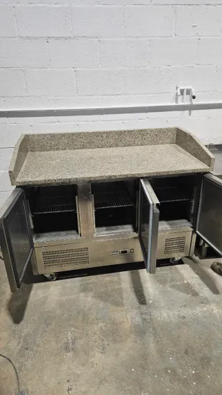 Bajo mostrador pizzero acero inoxidable