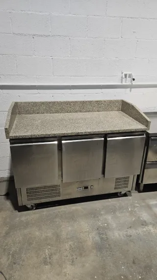 Bajo mostrador pizzero acero inoxidable