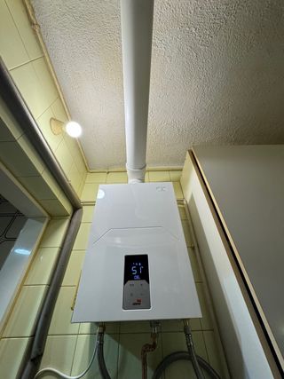 se busca oficial para instalacion de calderas