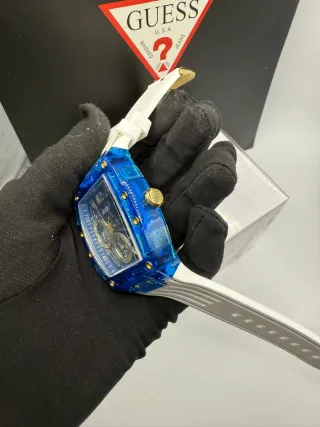 Reloj Guess Azul y Blanco