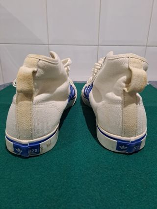 Zapatillas Adidas Blancas y Azules Talla Chico