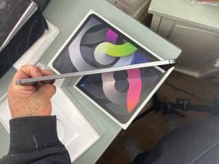 iPad Air 4 256 GB Gris + 4G !!!Ultimo Precio!!