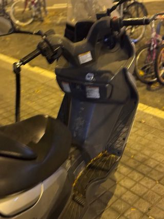 Suzuki Burgman 150cc A2