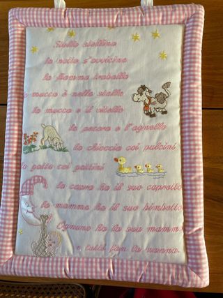 Quadretto cameretta bimba ricamato