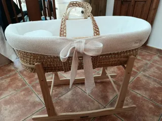 Moisés palma y madera