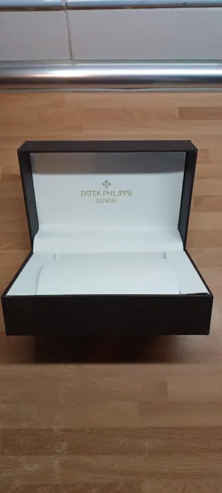 Caja Patek Philippe Geneve