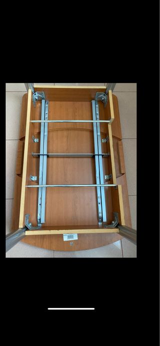 Mesa extensible y 2 Sillas