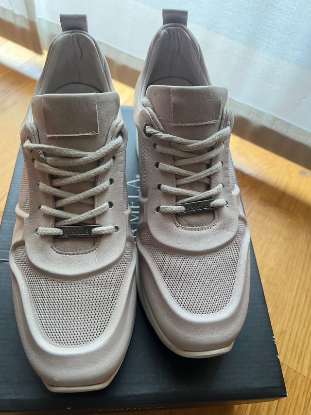 Zapatillas Carmela Beige Talla 38