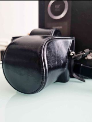 Olympus OM-D E-M10 Mark II Mirrorless