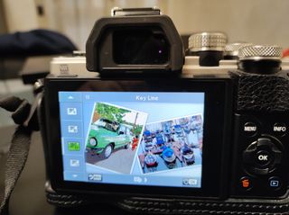 Olympus OM-D E-M10 Mark II Mirrorless