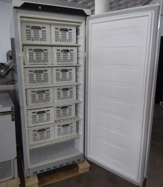 Congelador vertical 742026971