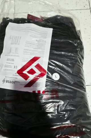 Ropa y Zapatos de Seguridad Negros