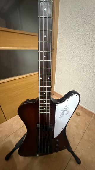Bajo Eléctrico Epiphone Thunderbird IV Coreano