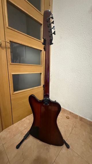 Bajo Eléctrico Epiphone Thunderbird IV Coreano