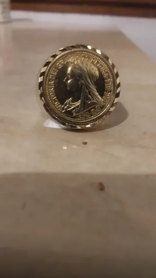 Anillo Oro Laminado con Moneda