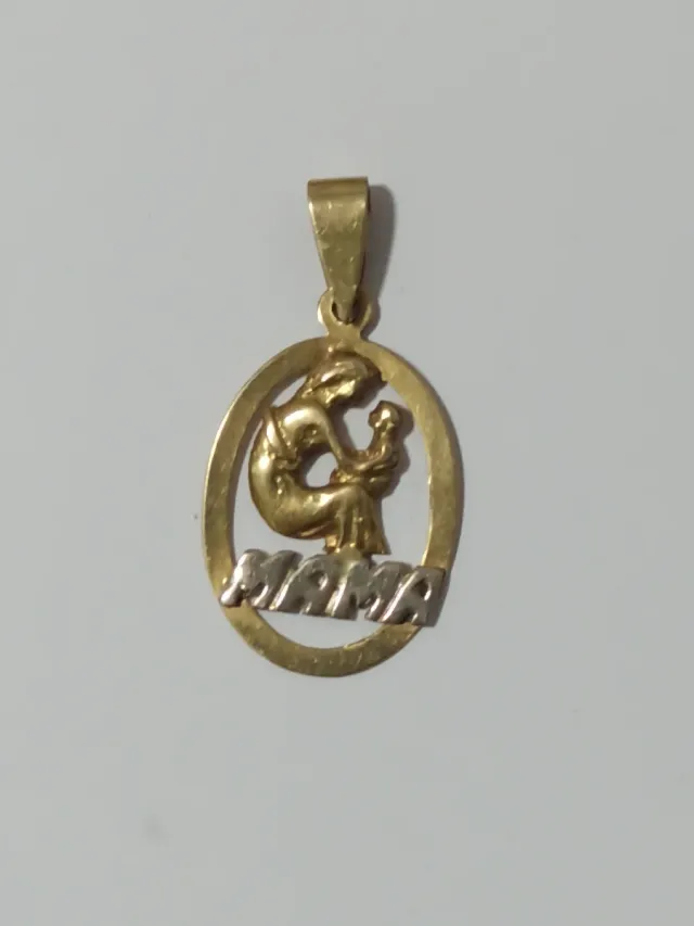 Ciondolo in oro 18kt Mama 1,8 cm