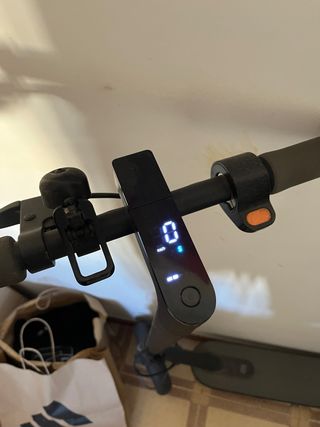 Patinete Eléctrico Xiaomi Mi Essential