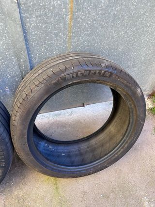 OFERTA 4 Neumáticos Michelin PRIMACY 235/40/18R91W