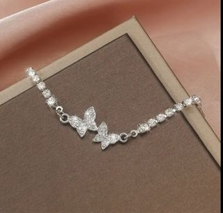 Elegante Pulsera Mariposa Brillante Plata