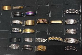 Lote Anillos Dorados y Plateados de acero inoxidab